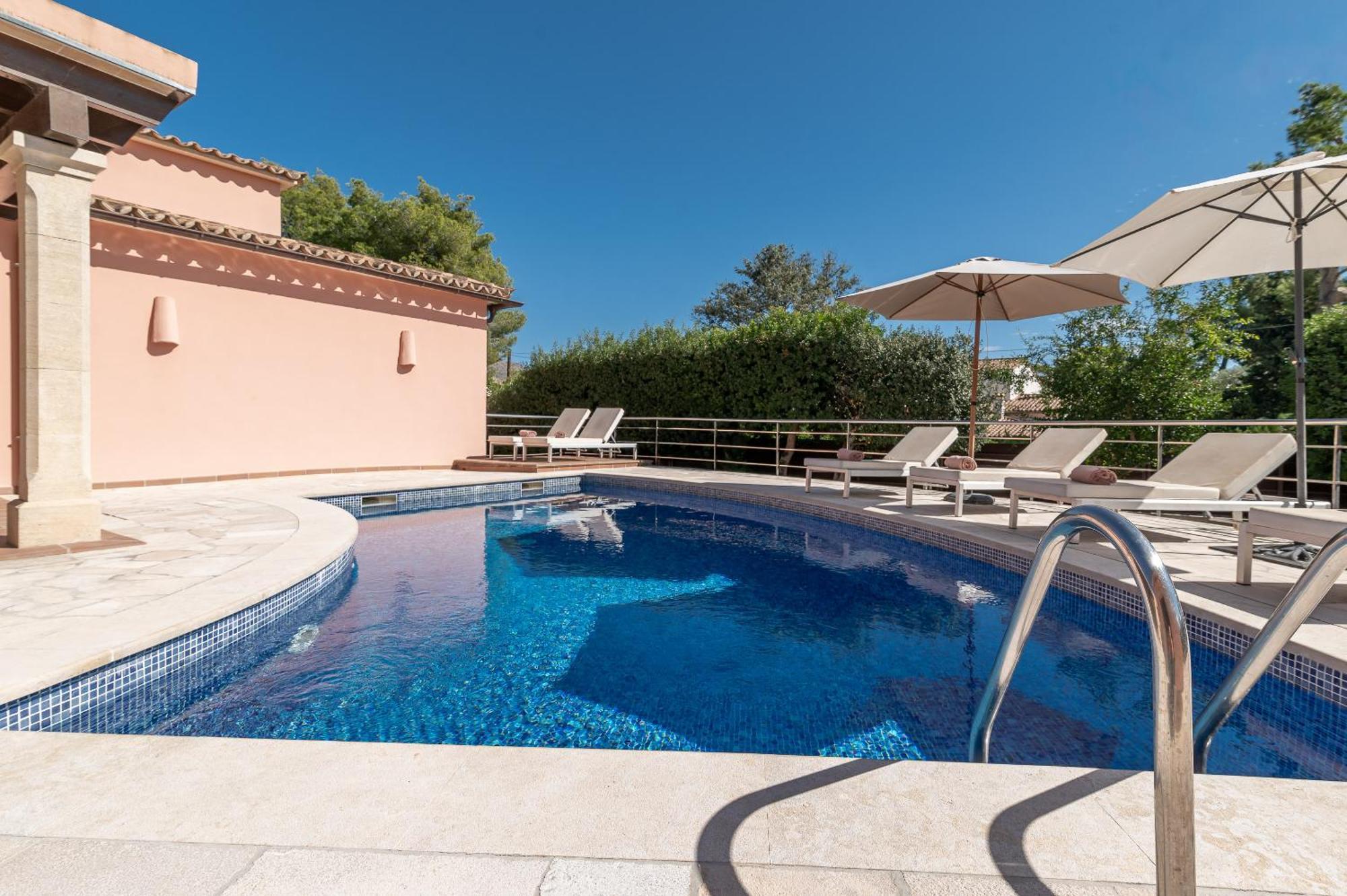 Beach Villa Margot By Sealand Villas Port de Pollenca Exterior photo