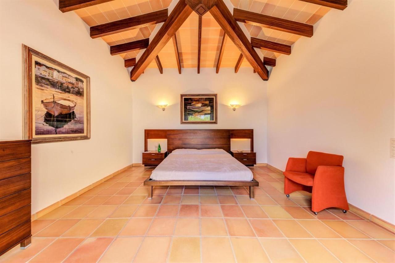 Beach Villa Margot By Sealand Villas Port de Pollenca Exterior photo